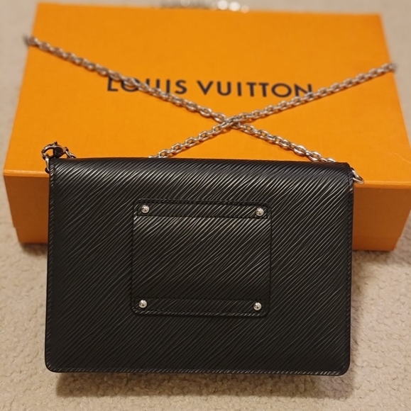 Louis Vuitton Twist Wallet on Chain bag - Picture 2 of 8